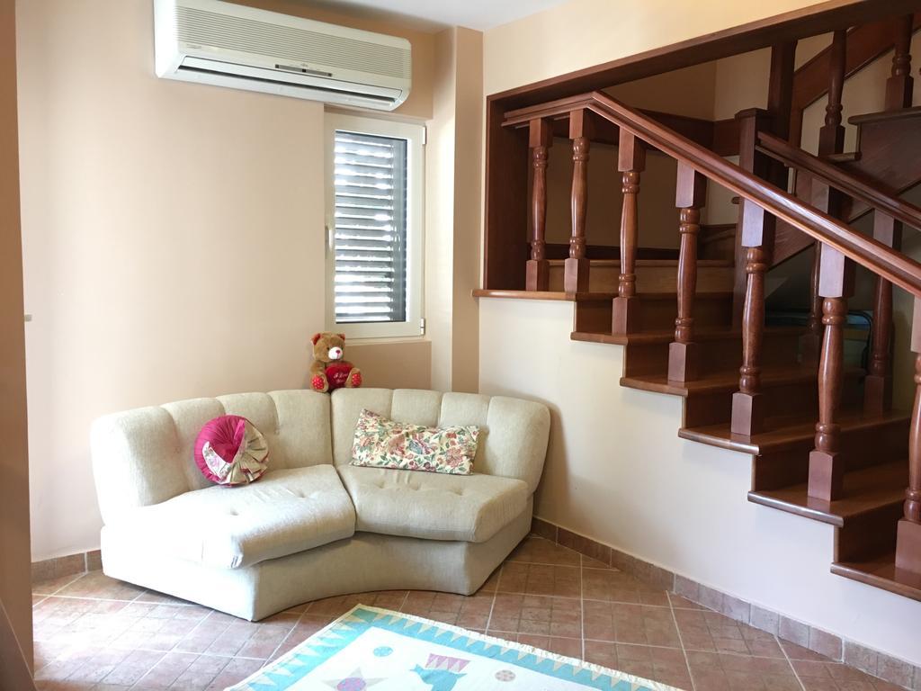 Villa Julia Petrovac Exterior foto